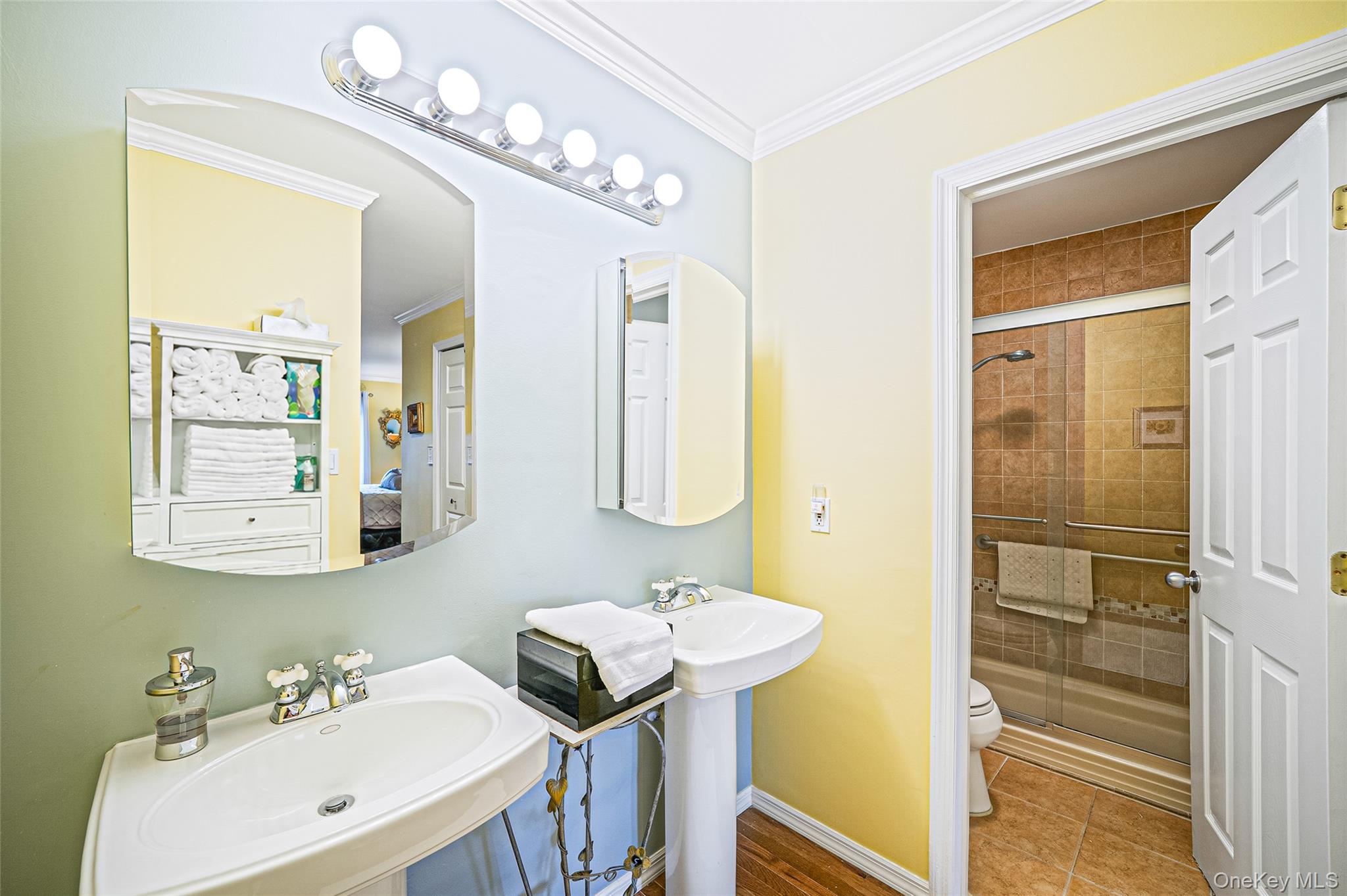 704 Fenway Road – For Sale photo 16