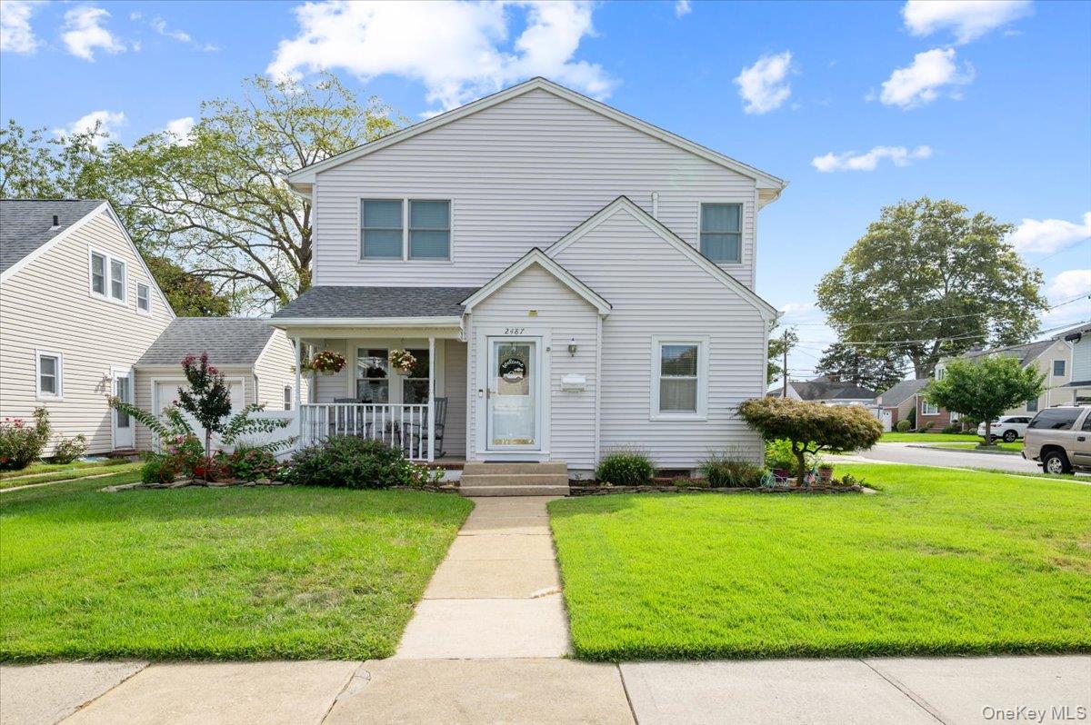 2487 Arthur Court – For Sale