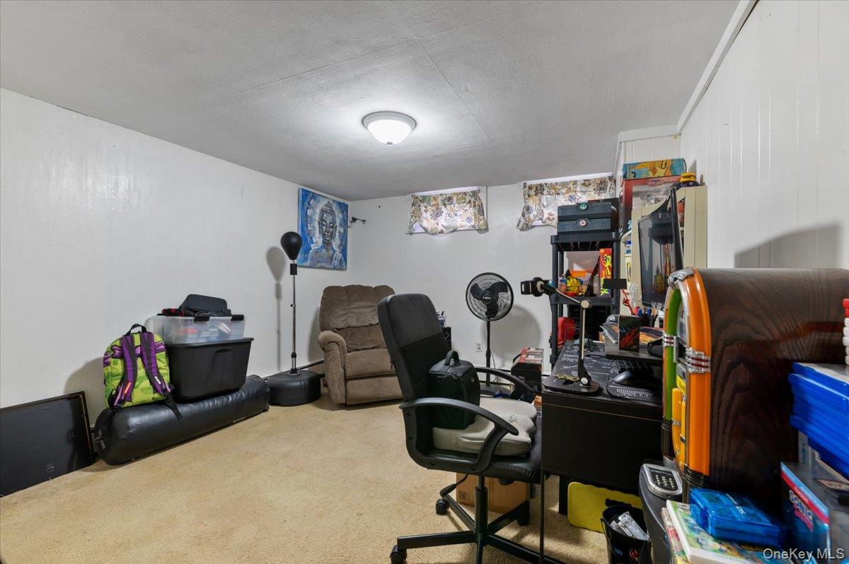 2487 Arthur Court – For Sale photo 25