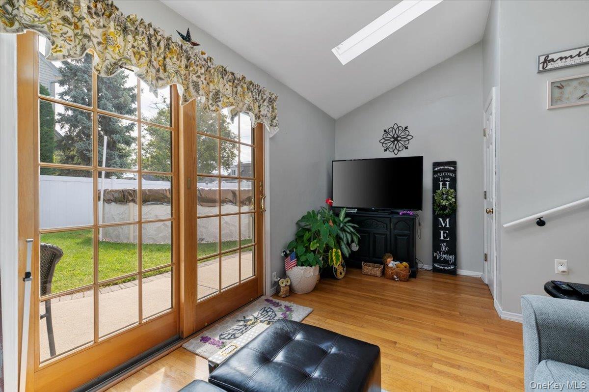 2487 Arthur Court – For Sale photo 12