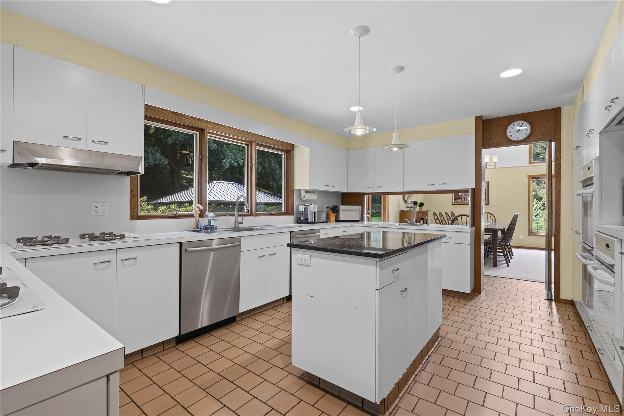 25 Charles Road – For Sale photo 9