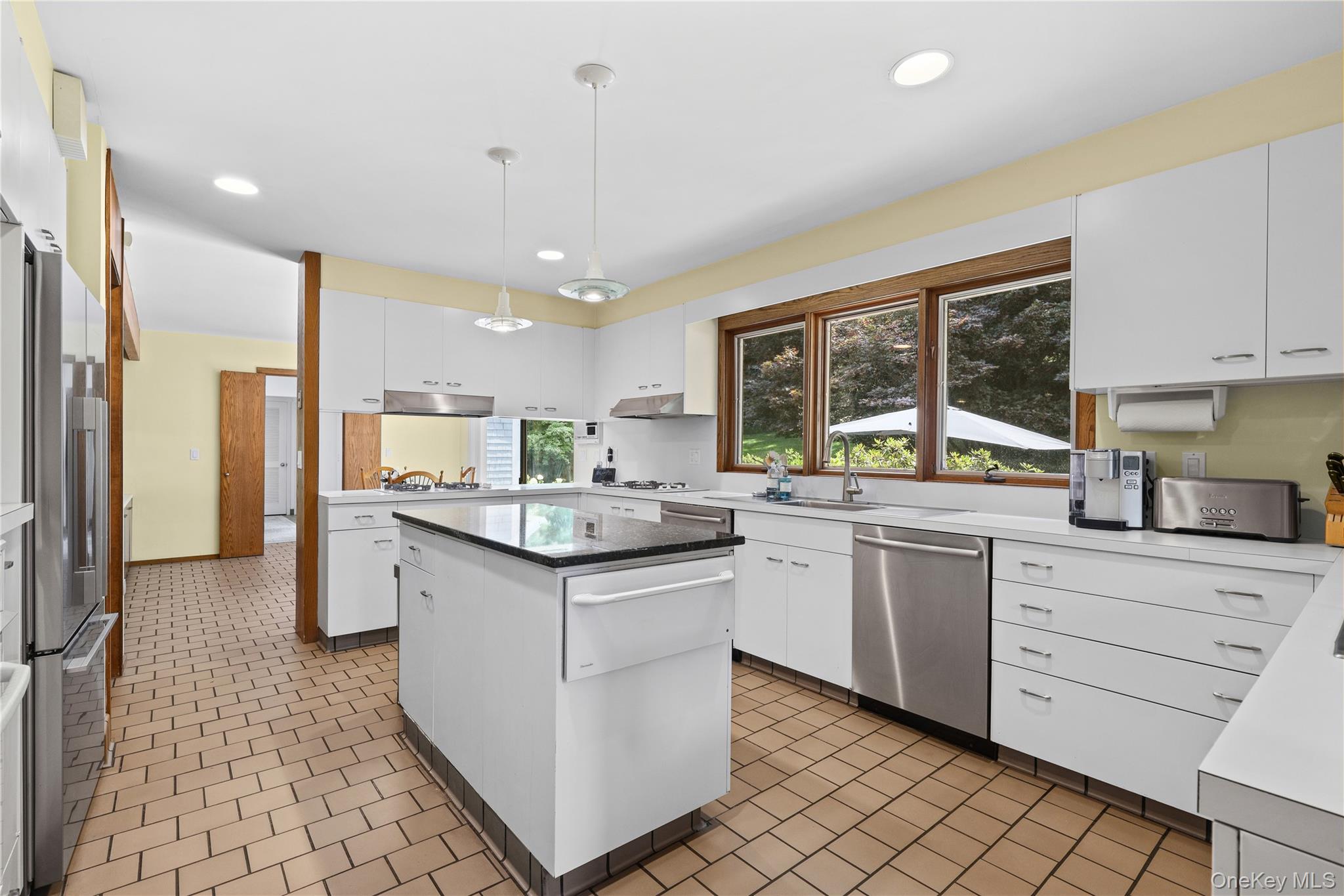 25 Charles Road – For Sale photo 8
