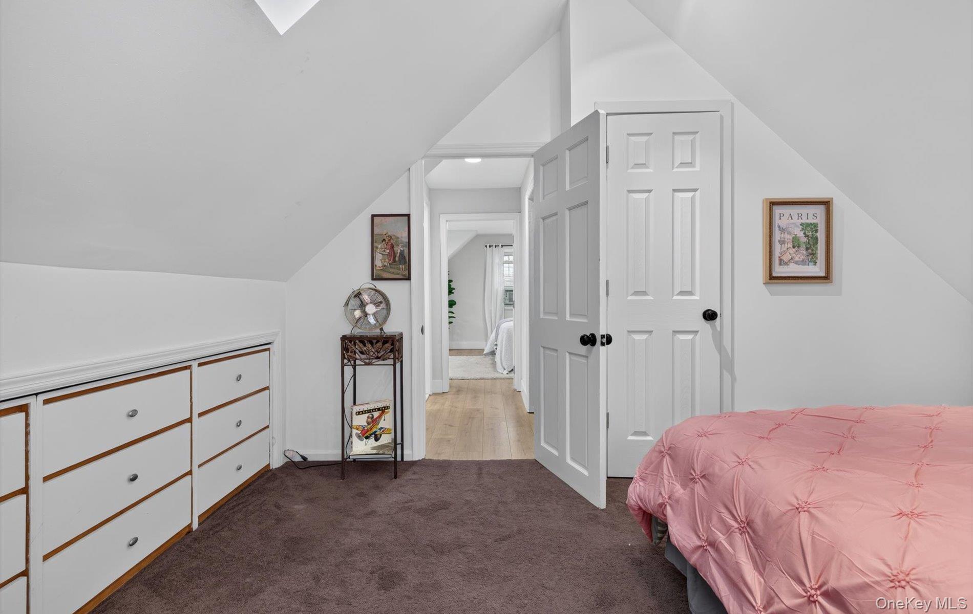 11 White Street – For Sale photo 25