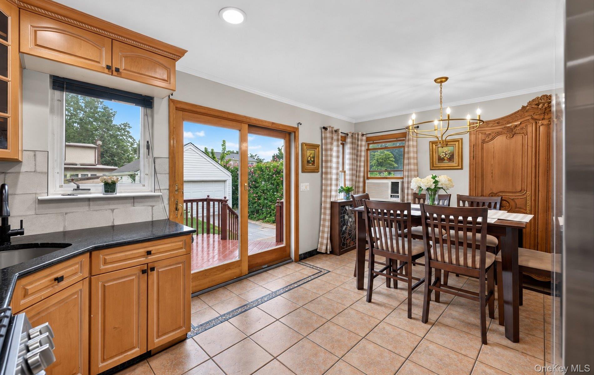 11 White Street – For Sale photo 36