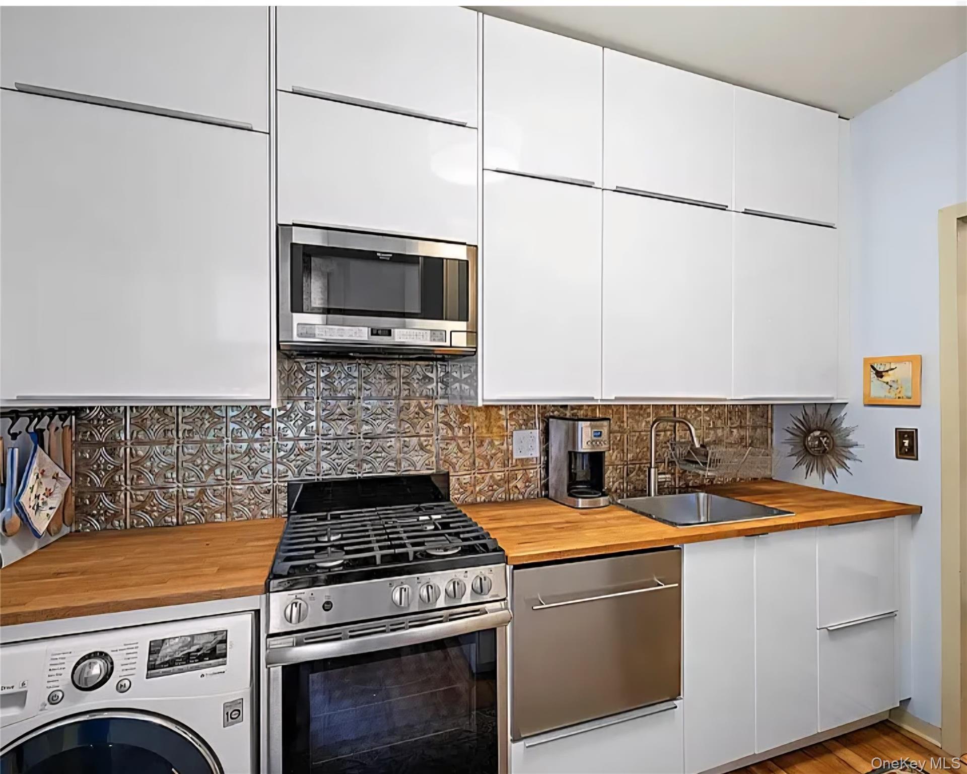1175 Anderson Avenue, Unit 2E photo 5