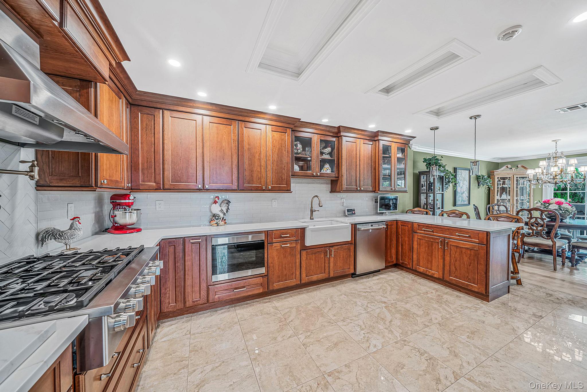 112 Erin Lane – For Sale photo 11