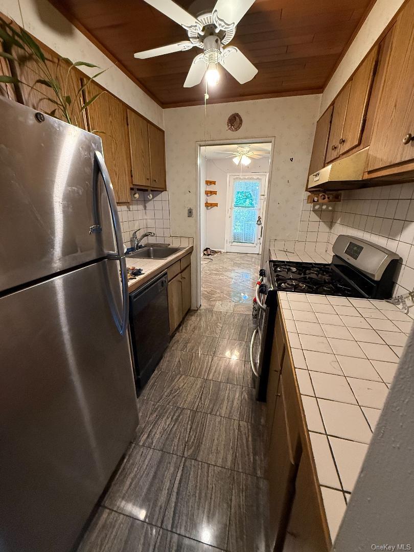 675 Pelham Road, Unit D-14 photo 6