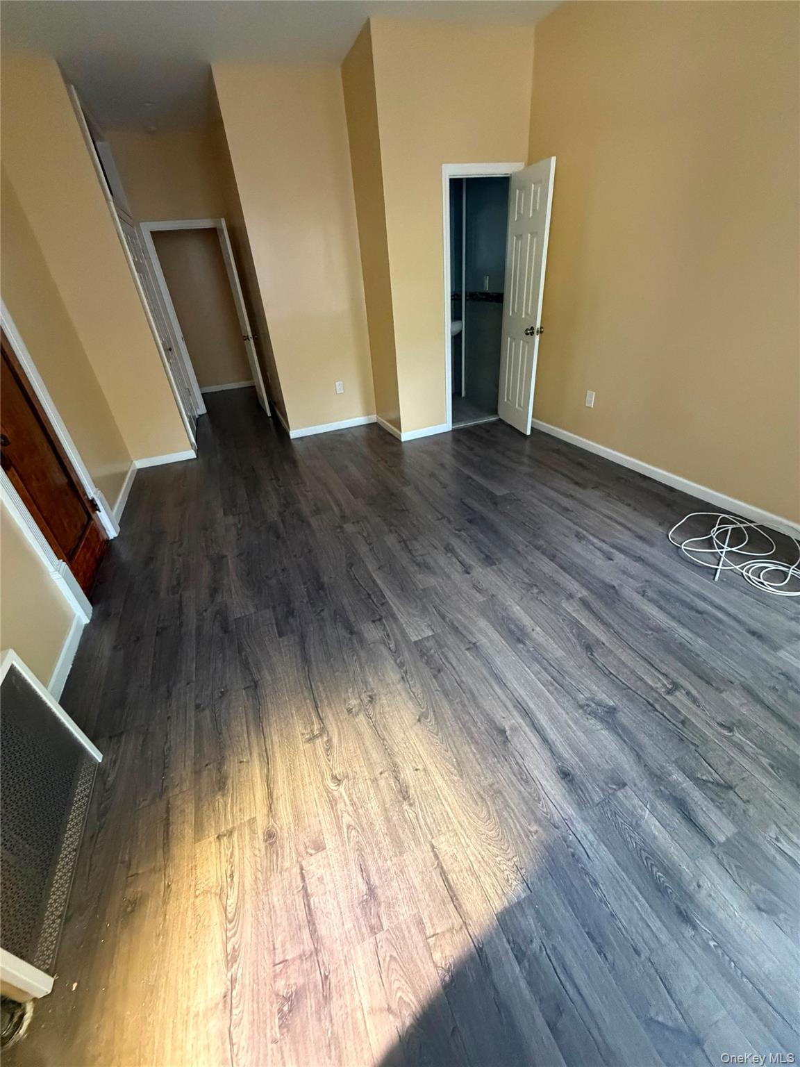 27 Stephens Court, Unit 1F photo 4