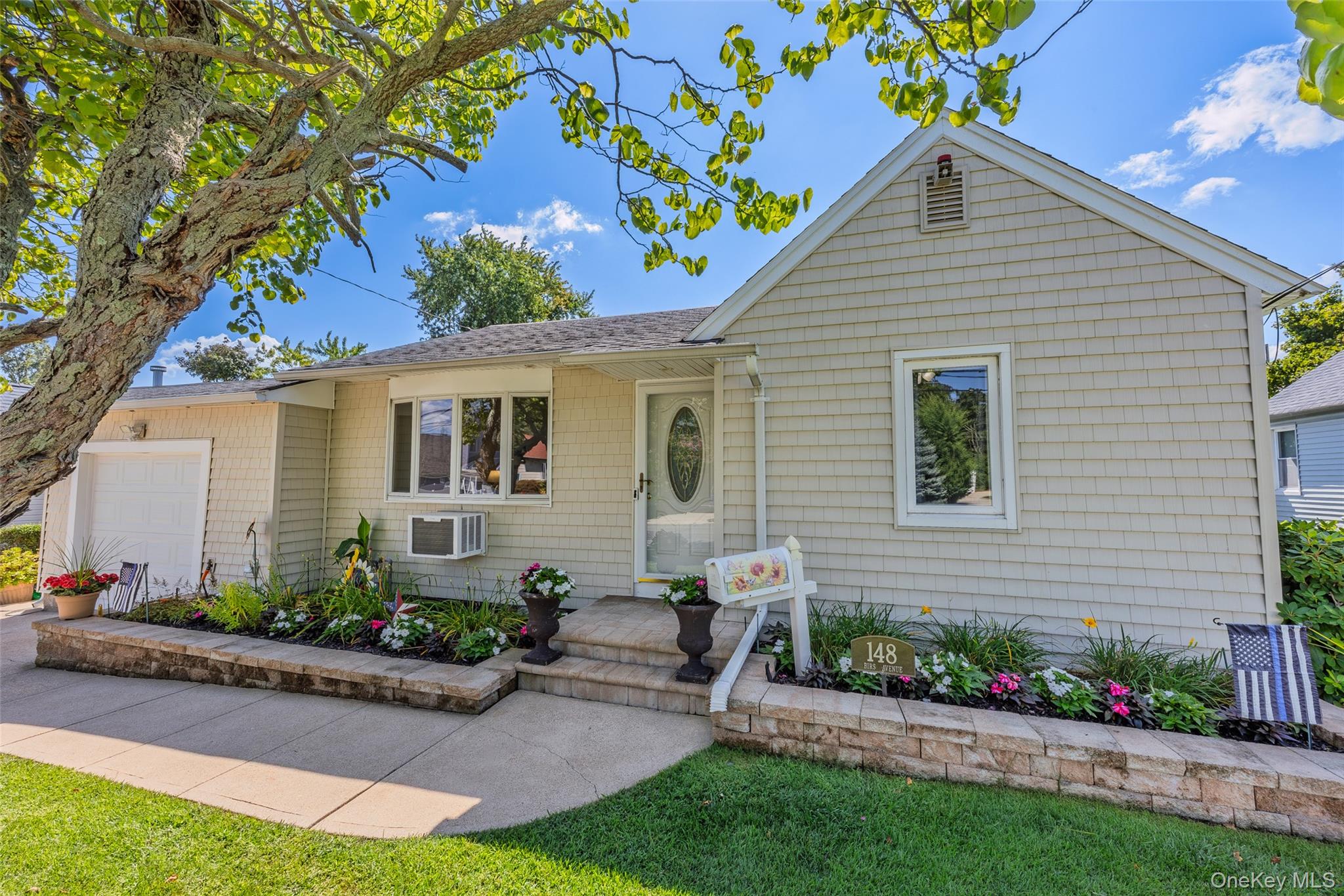 148 Birs Avenue – For Sale