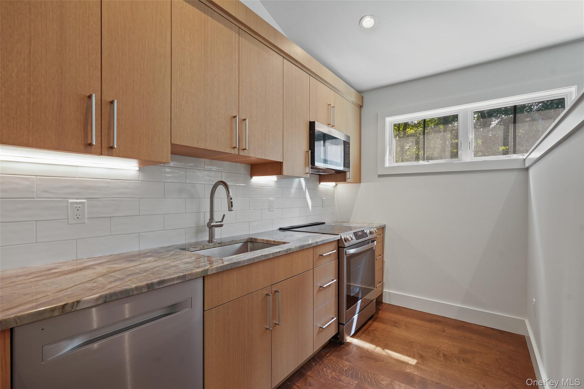 154 Barnegat Road, Unit A photo 6