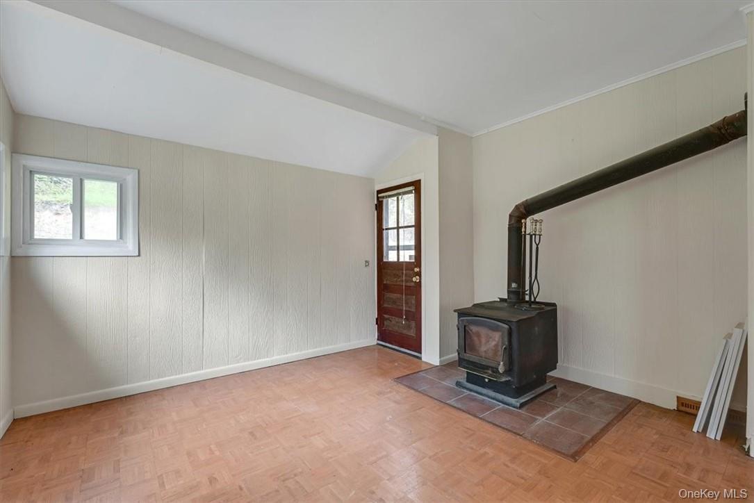 564 Kirbytown Road – For Rent photo 21