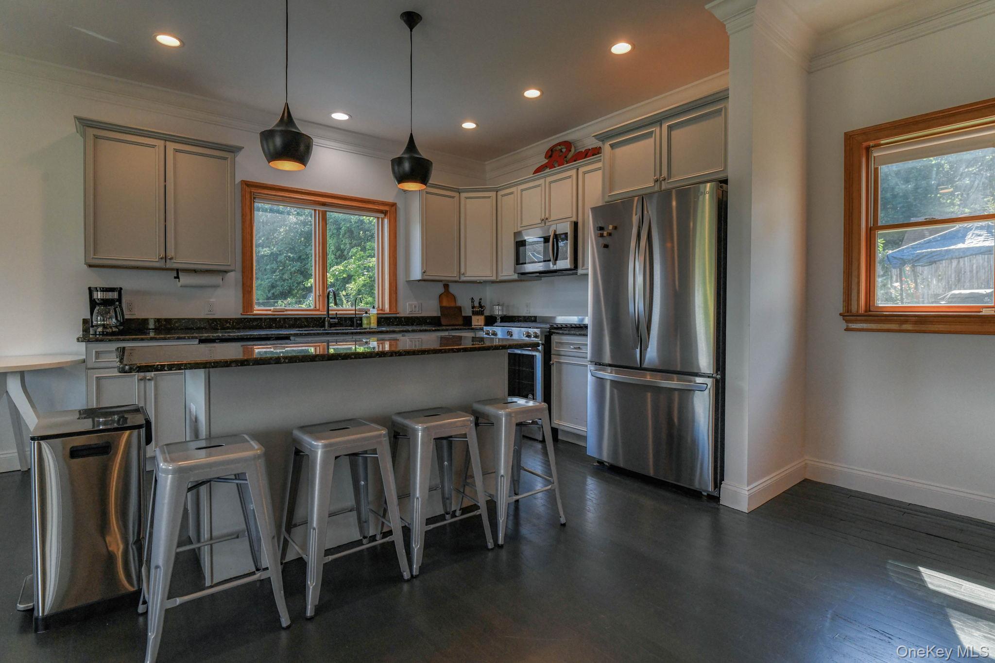 81 Nicoll Street – For Rent photo 12