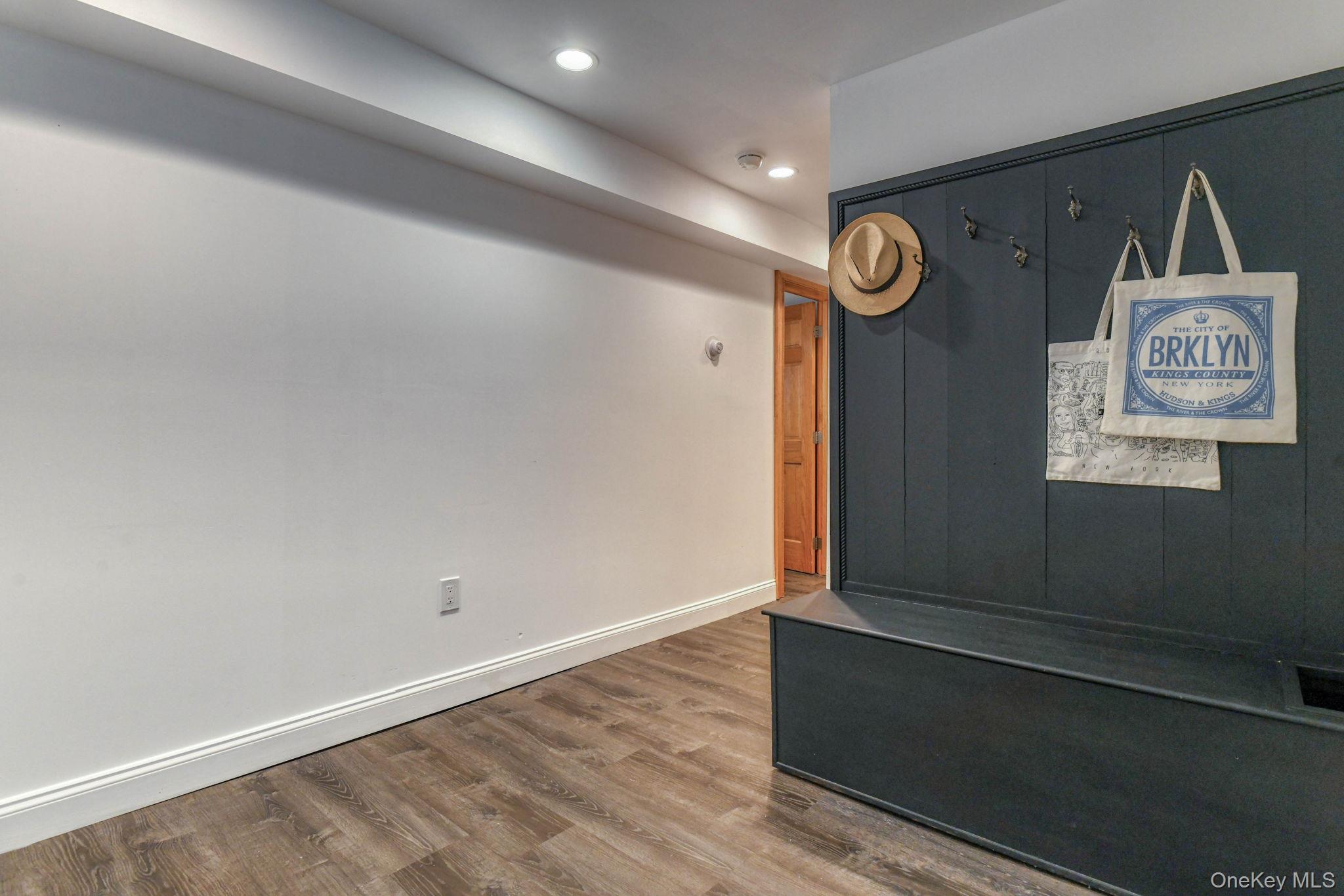 81 Nicoll Street – For Rent photo 34