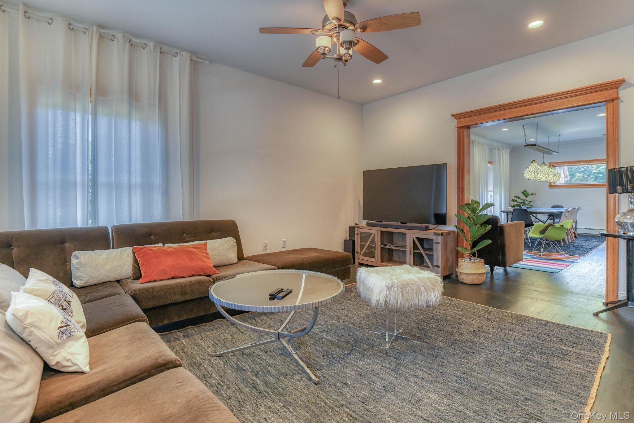 81 Nicoll Street – For Rent photo 5
