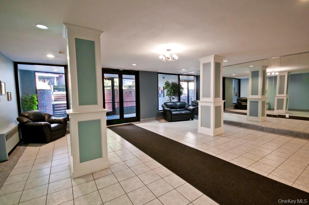 30 E Hartsdale Avenue, Unit 3E photo 3