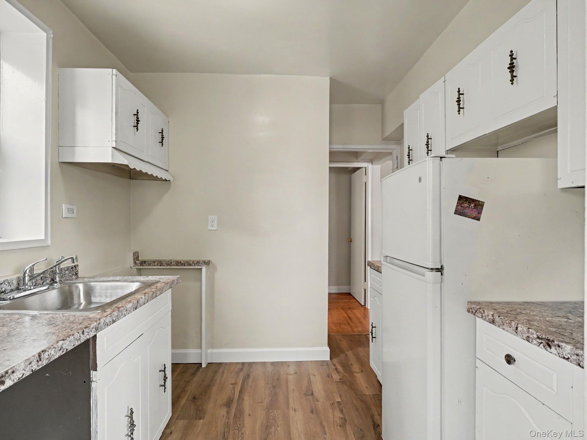 30 E Hartsdale Avenue, Unit 3E photo 13