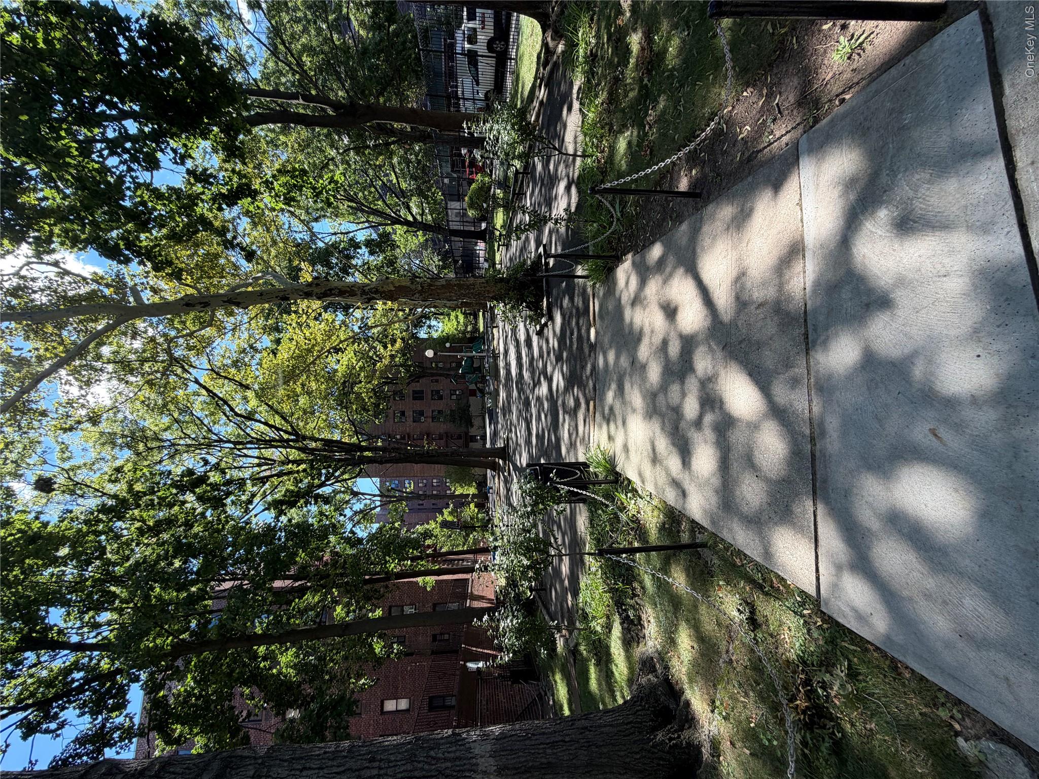 33-04 Junction Blvd, Unit 6L photo 14