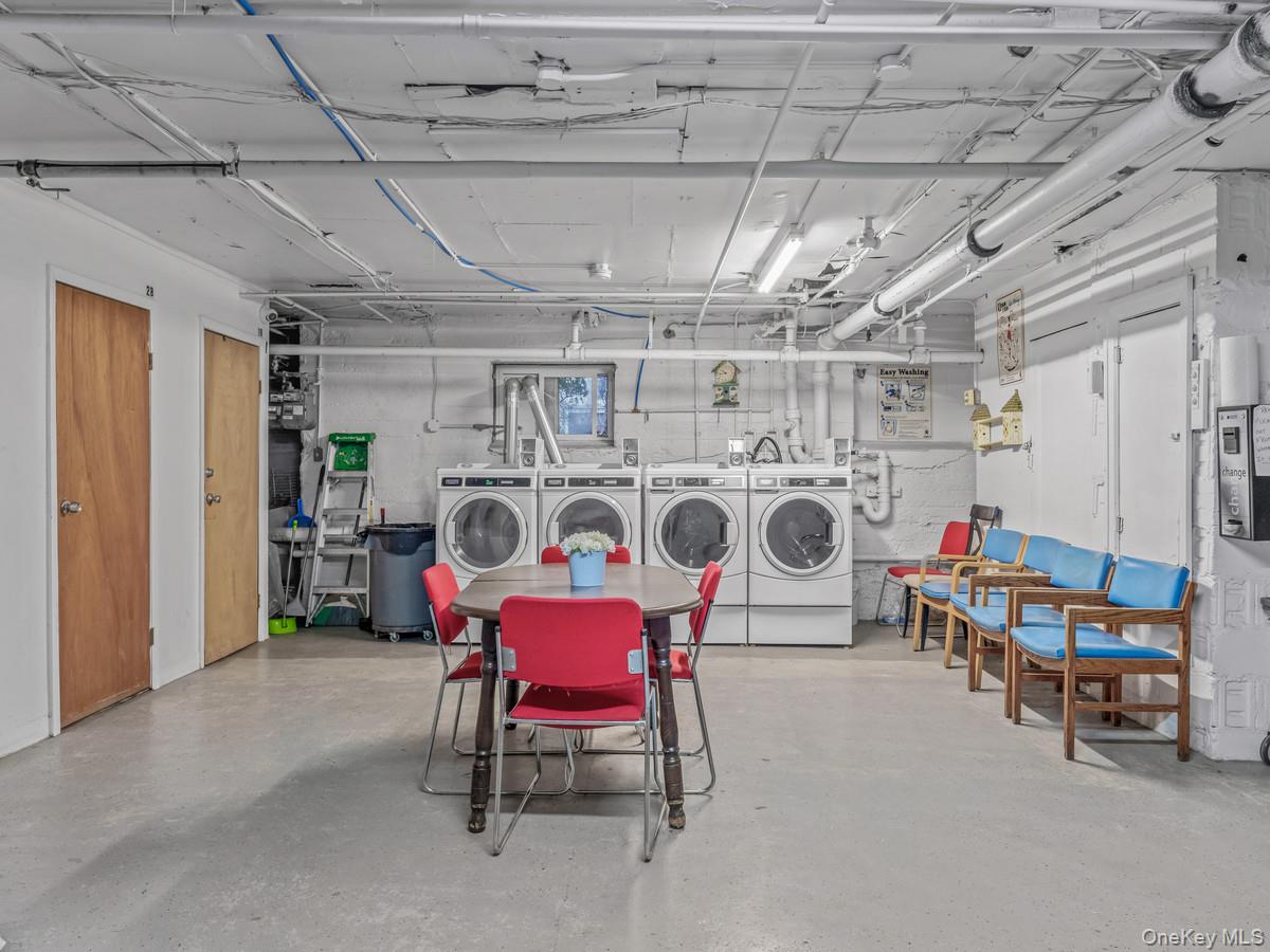 30 Shipherd Avenue, Unit 9B photo 14