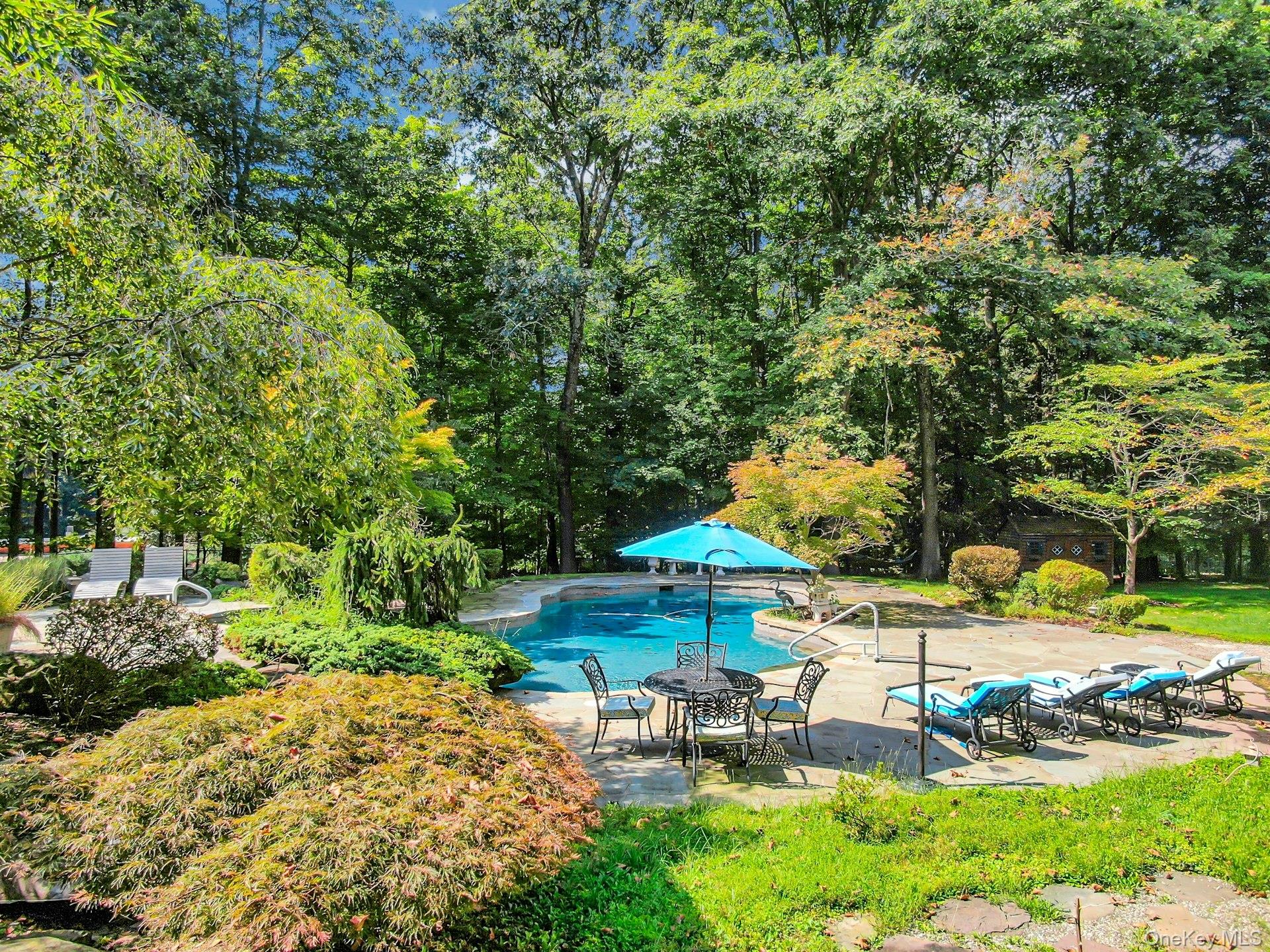 35 Senator Levy Drive – For Sale photo 2