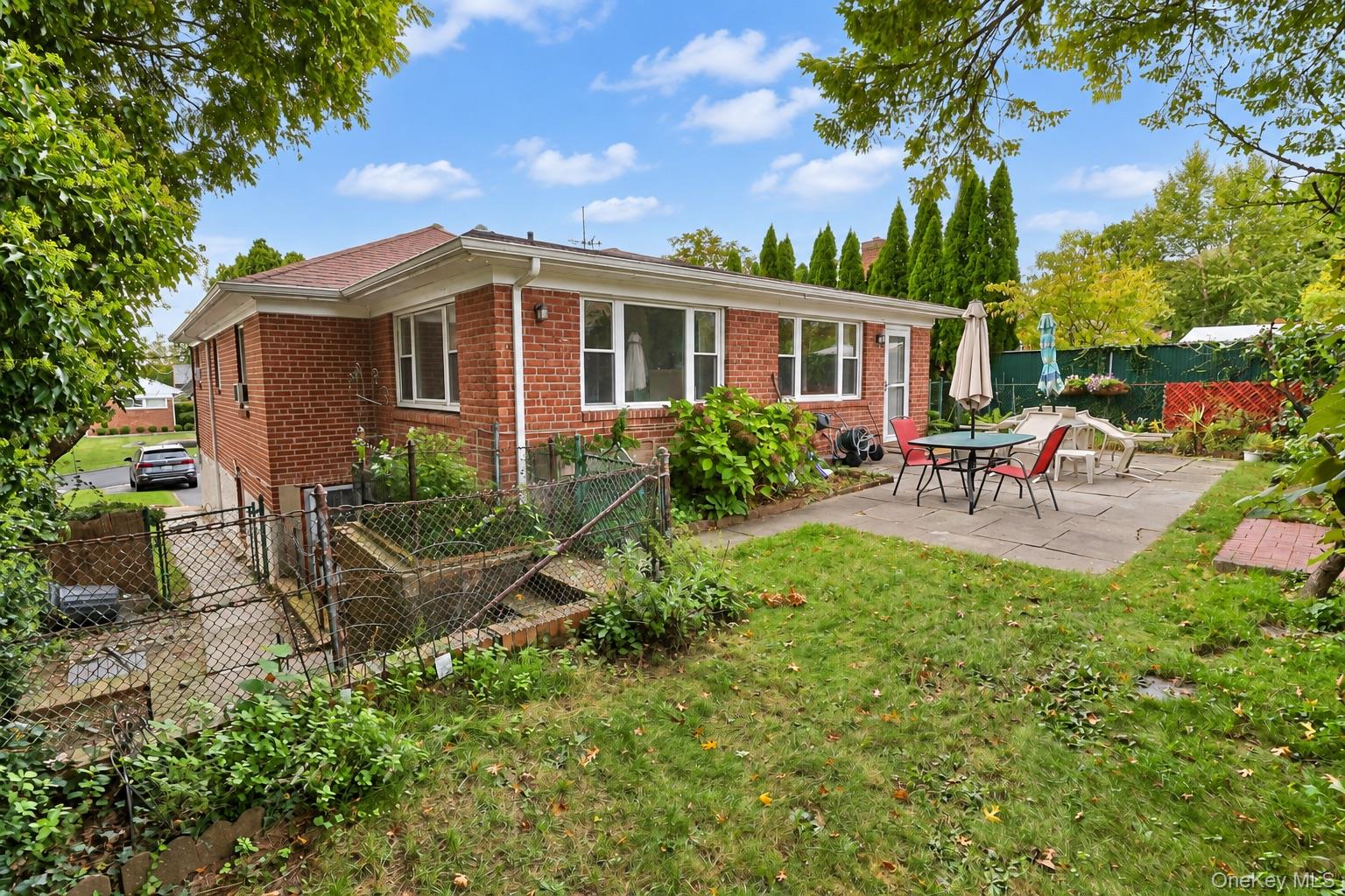 72 Mohawk Road – For Sale photo 44