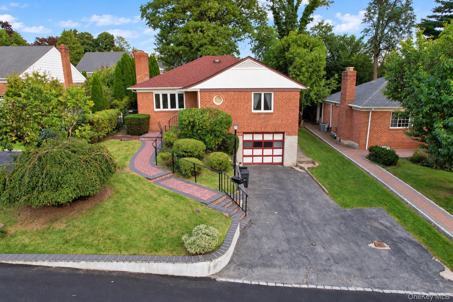 72 Mohawk Road – For Sale