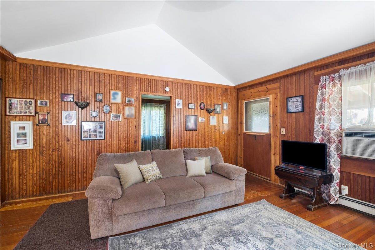 149 Tanglewylde Road – For Sale photo 14