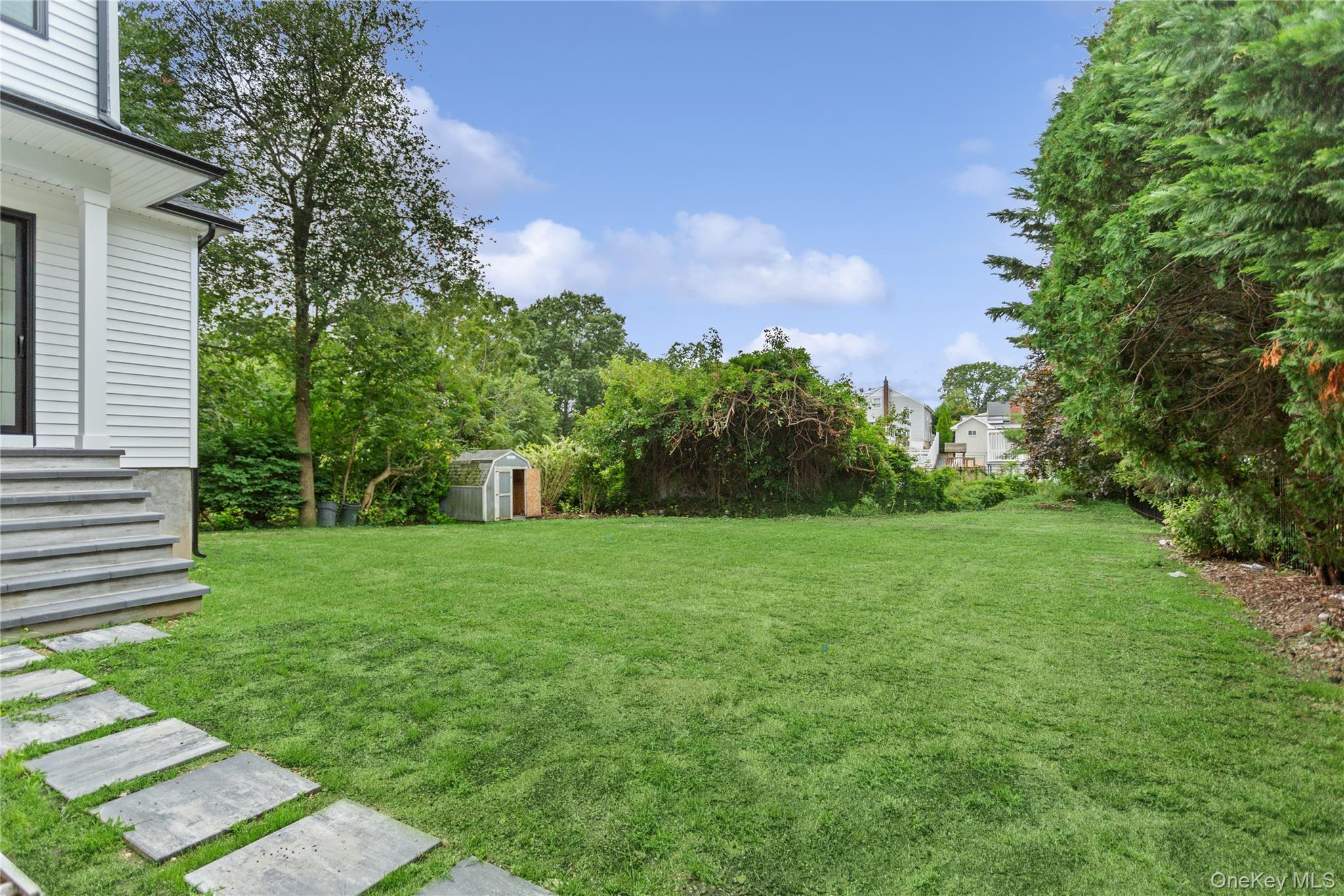 1438 Dewey Avenue – For Sale photo 3