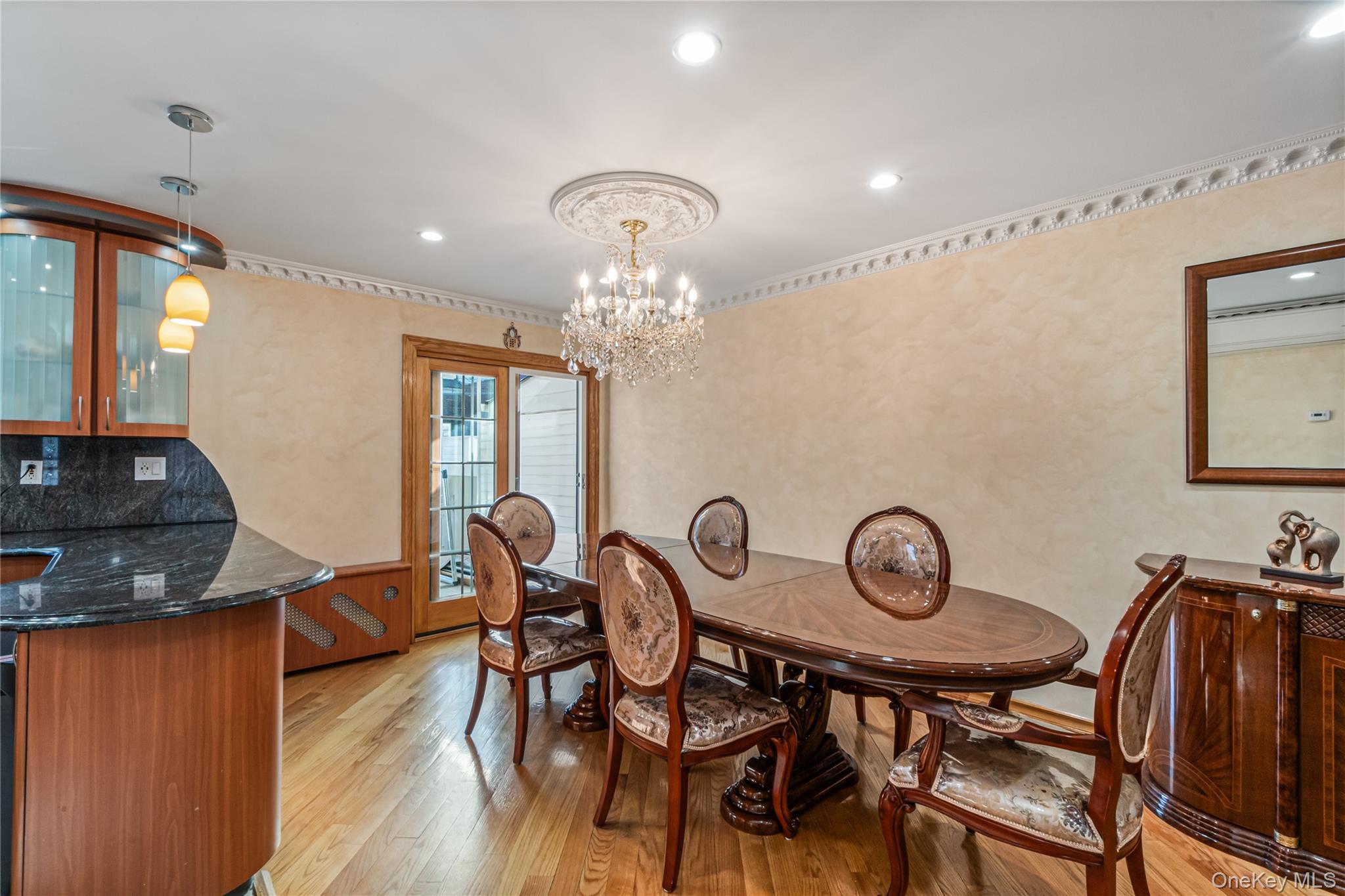137-66 70th Road – For Sale photo 6
