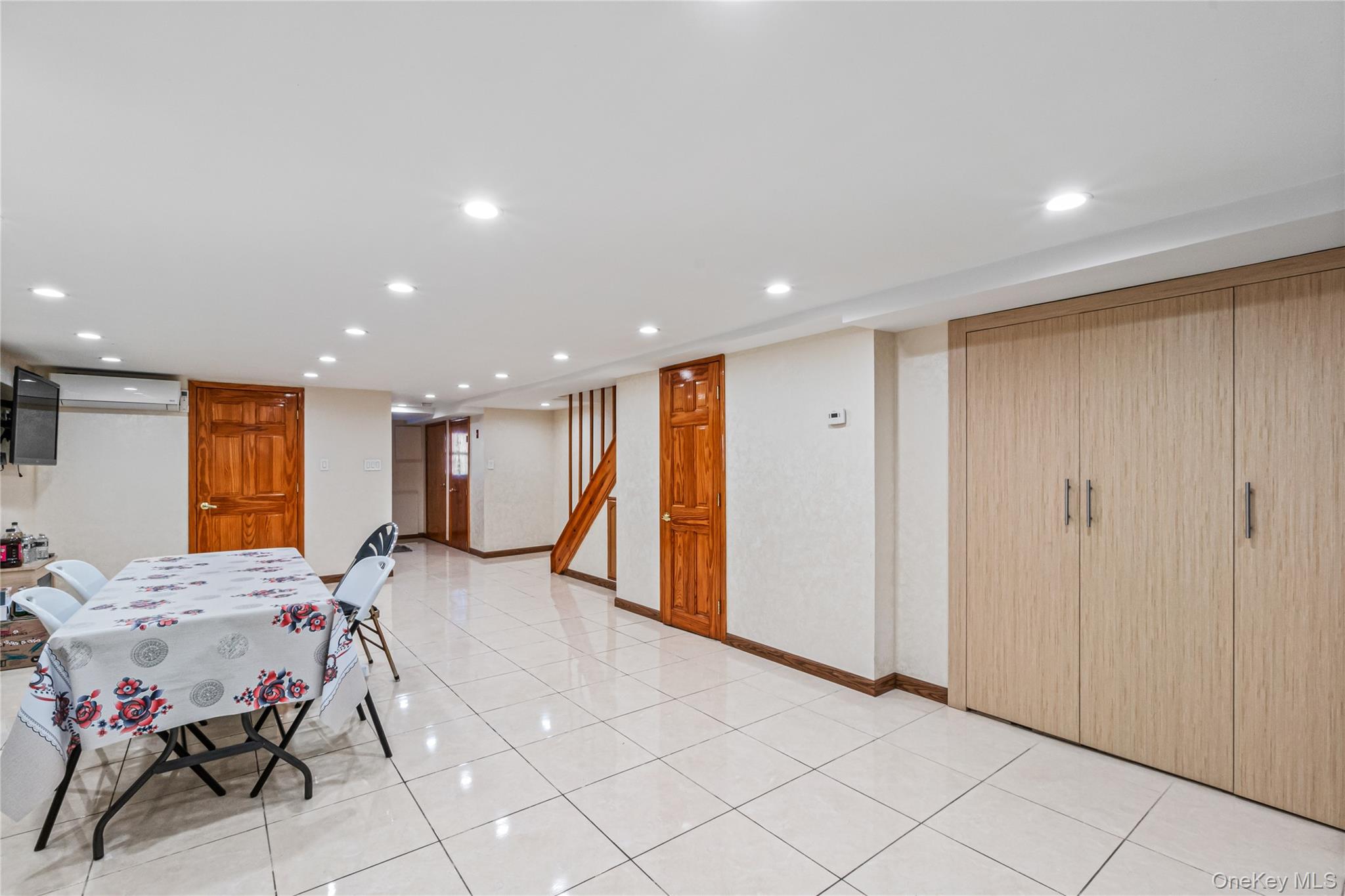 137-66 70th Road – For Sale photo 19