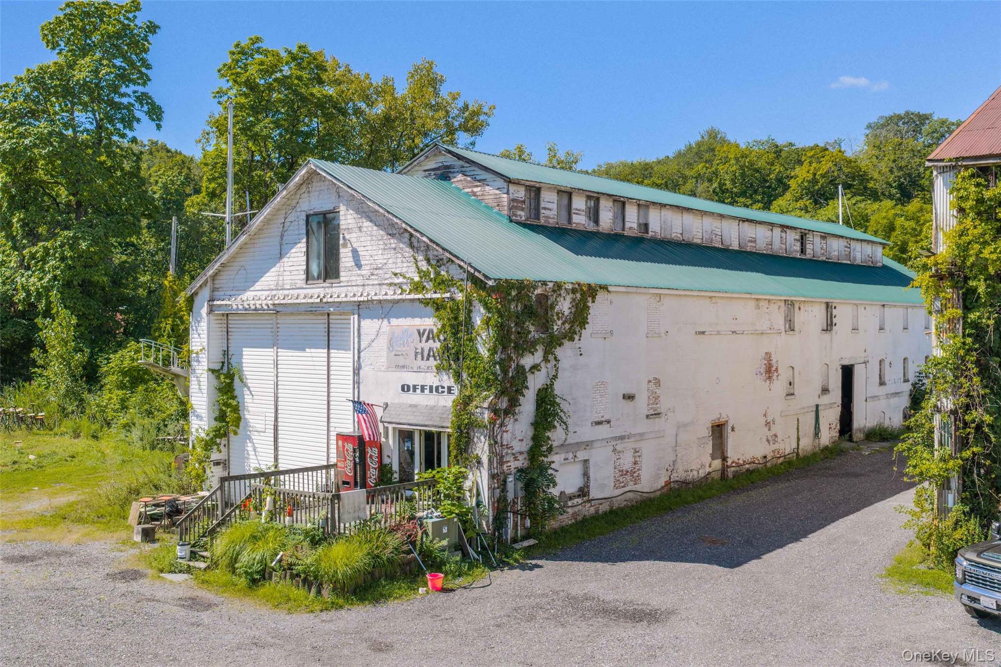 140 1st Street – For Sale photo 14