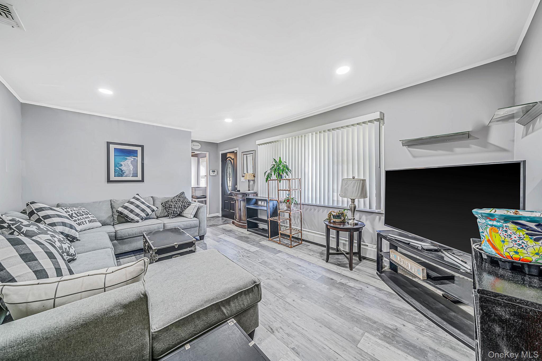 1528 Baldwin Boulevard – For Sale photo 5