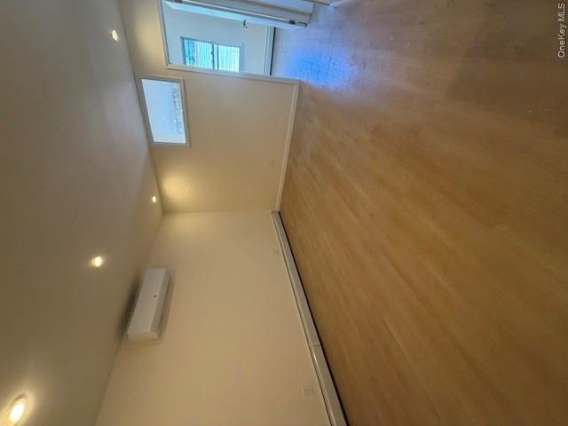 6219 Myrtle Avenue – For Rent photo 10