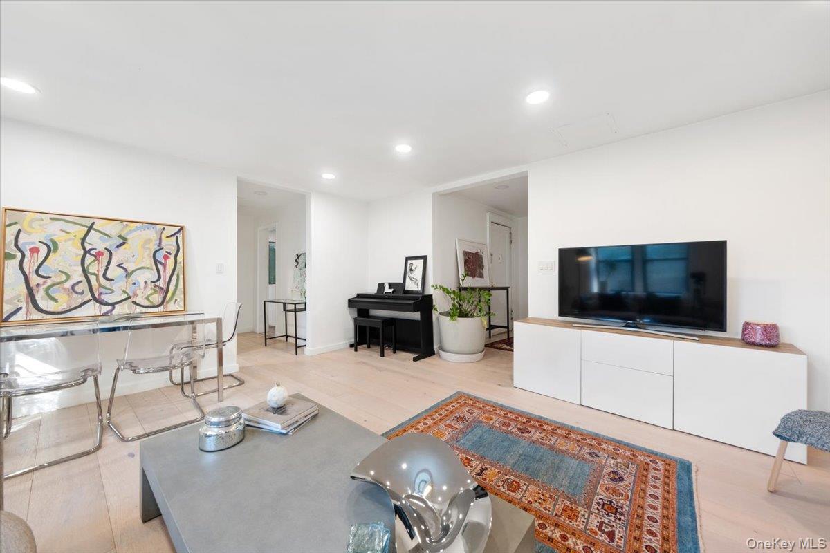 30 Windsor Terrace, Unit AA1 photo 6