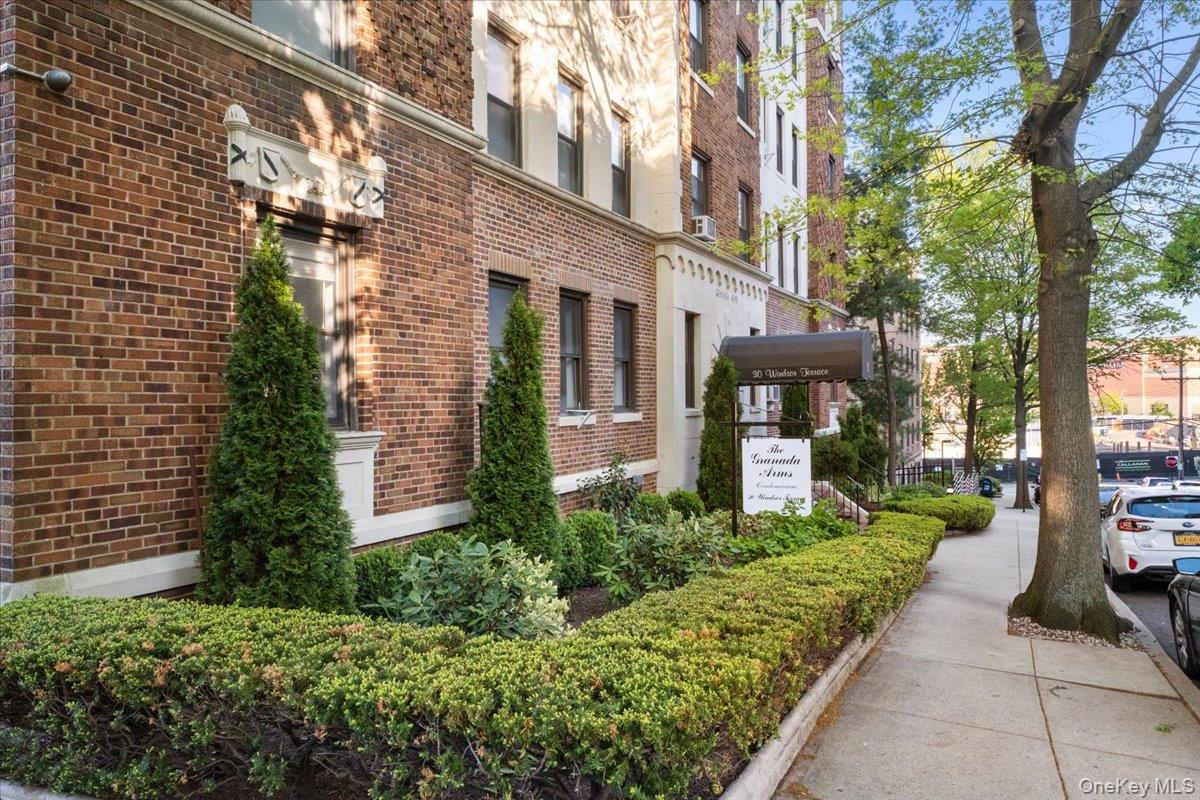 30 Windsor Terrace, Unit AA1 photo 26
