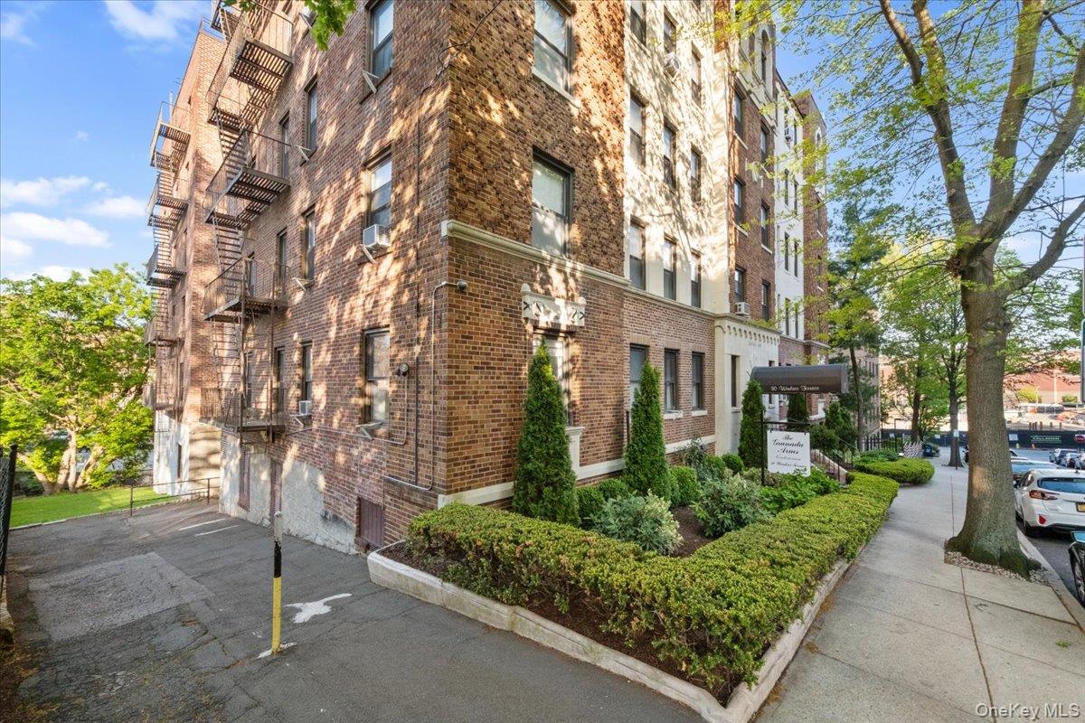 30 Windsor Terrace, Unit AA1 photo 27