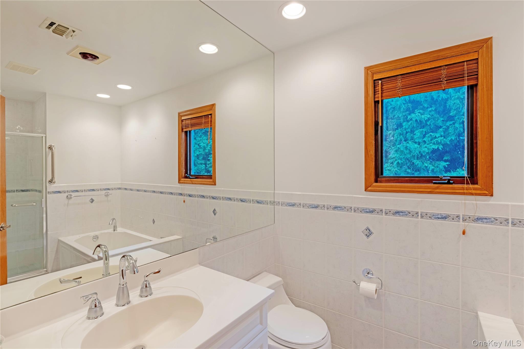 16 North Road – For Sale photo 21