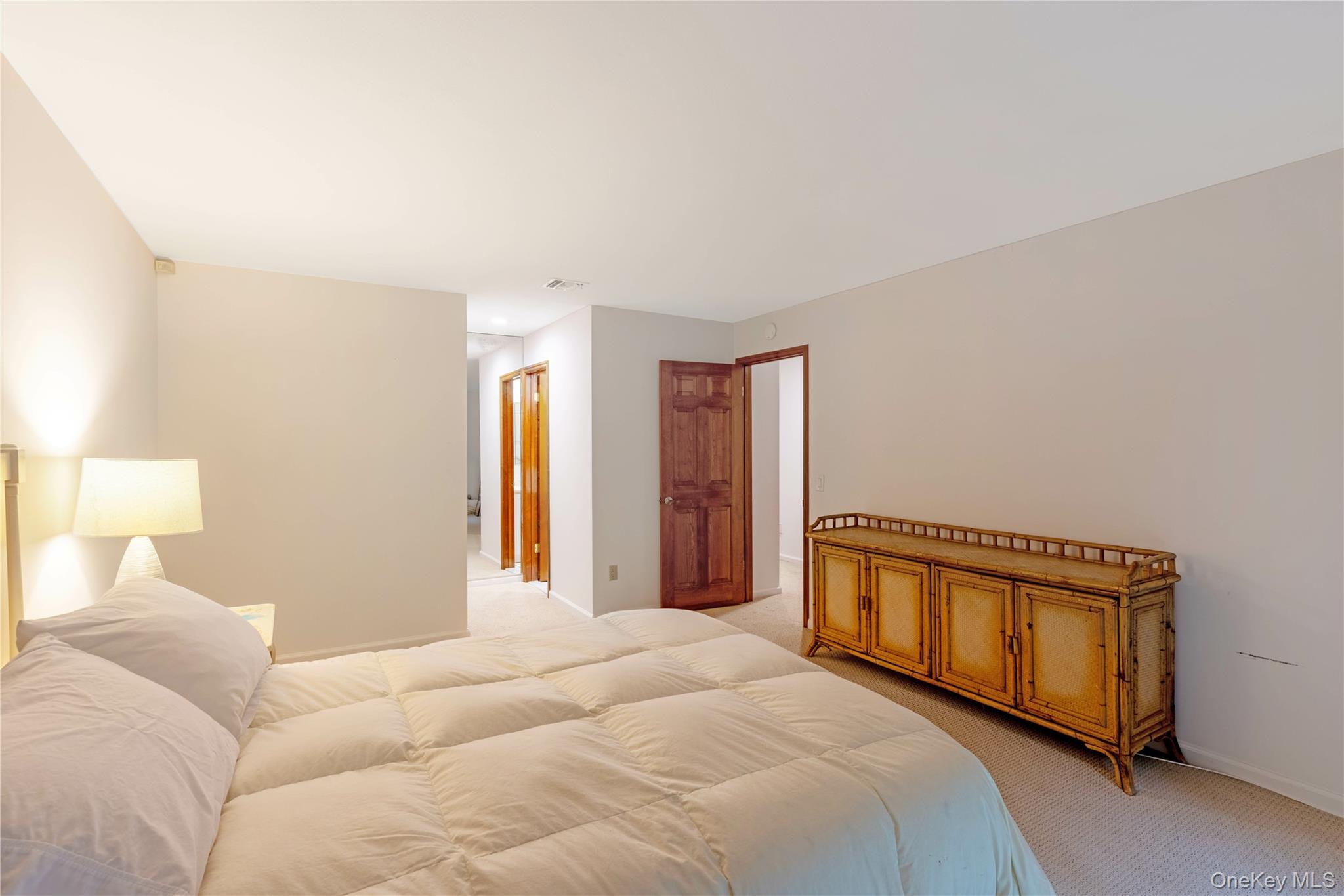 16 North Road – For Sale photo 16