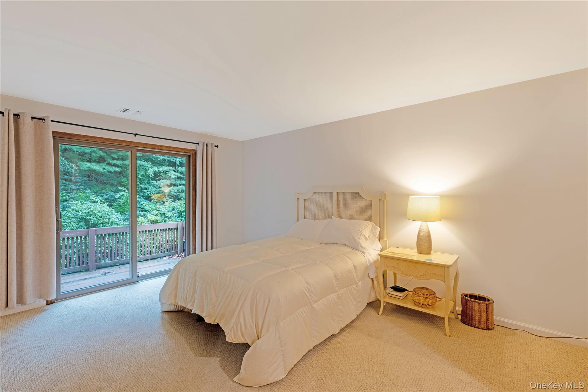16 North Road – For Sale photo 15