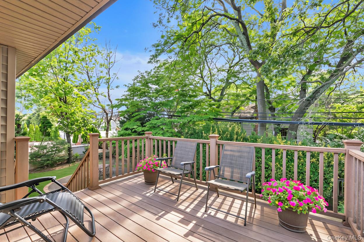 22 Valley Lane W – For Sale photo 22