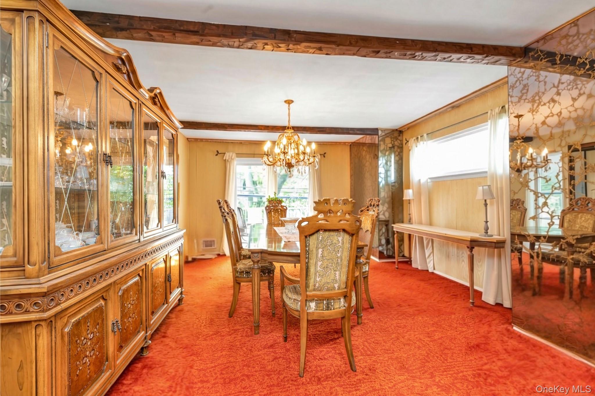 22 Valley Lane W – For Sale photo 7
