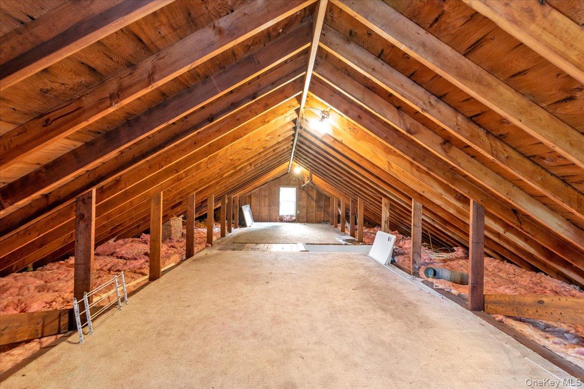 22 Putnam Avenue – For Rent photo 16