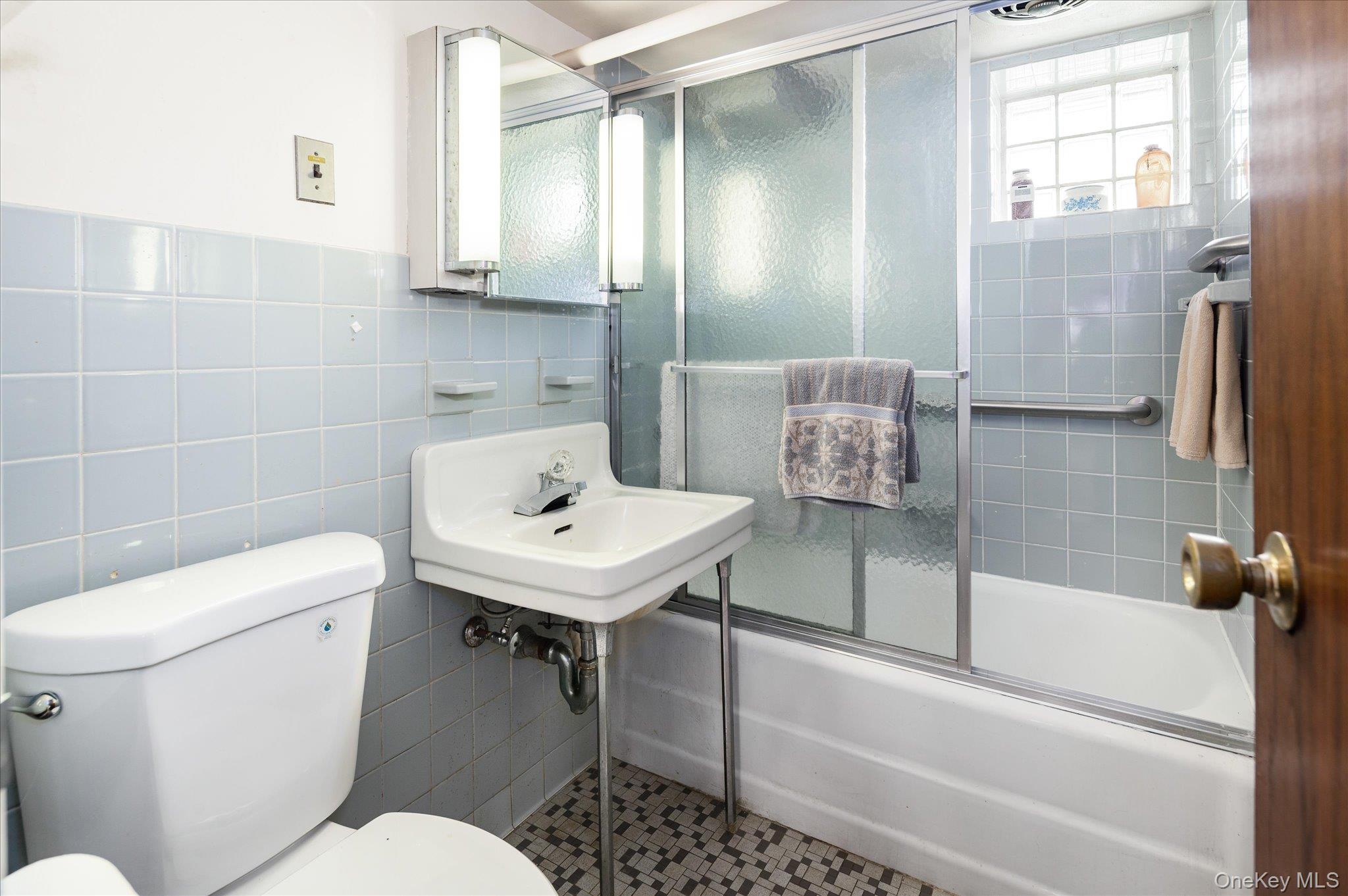 321 Hayward Street – For Sale photo 20