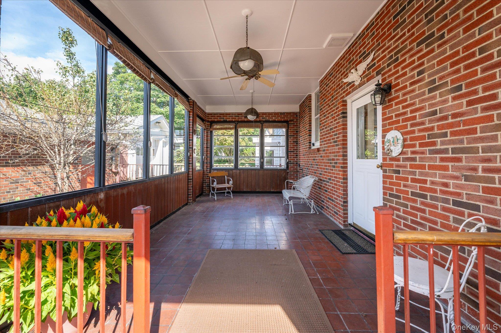 321 Hayward Street – For Sale photo 3