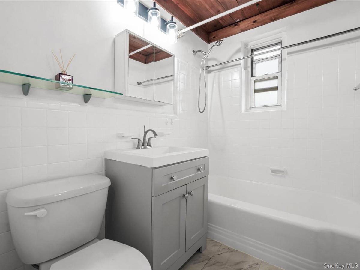 204-12 35th Avenue, Unit 254 photo 19