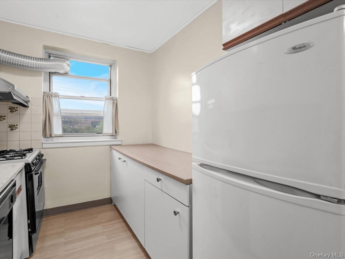 204-12 35th Avenue, Unit 254 photo 14