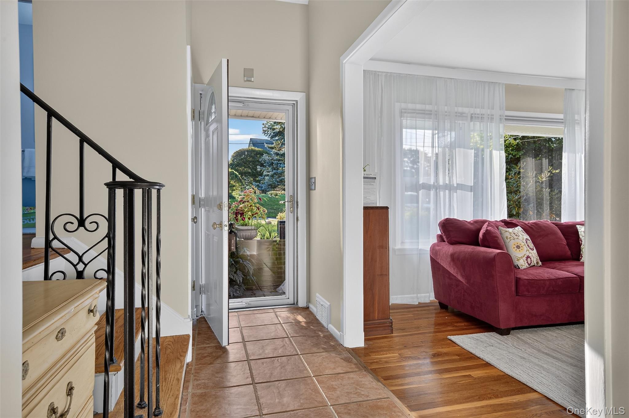 27 Anpell Drive – For Sale photo 4