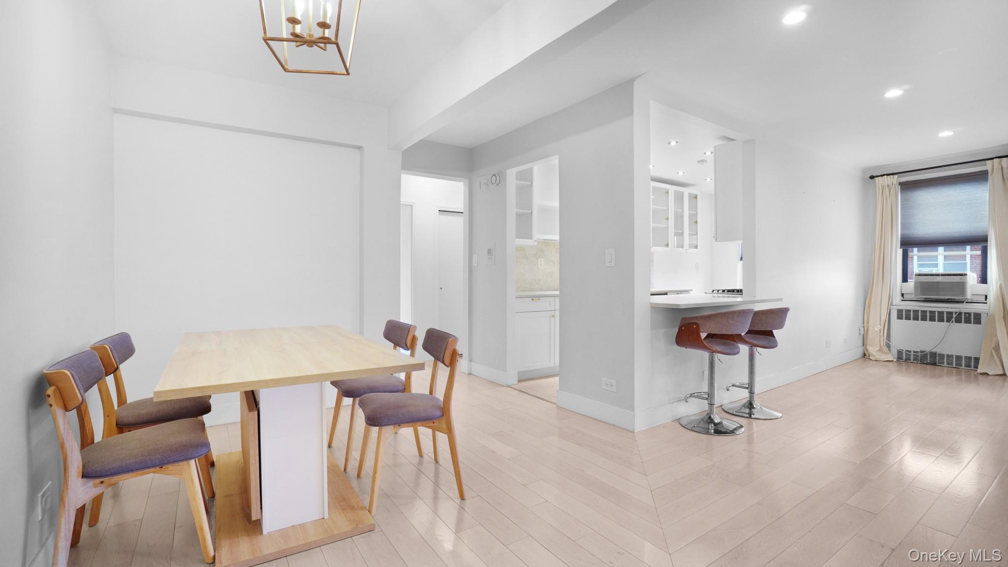 66-15 Wetherole St, Unit E4 photo 2