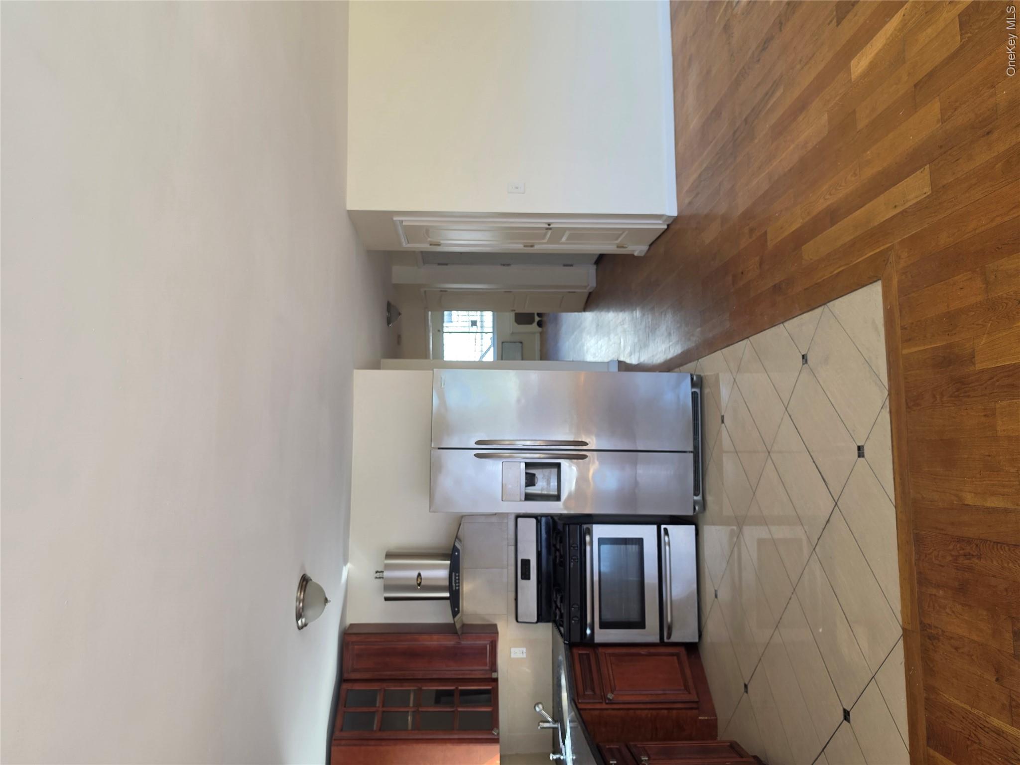 195-25 Woodhull Avenue, Unit 2nd fl photo 13