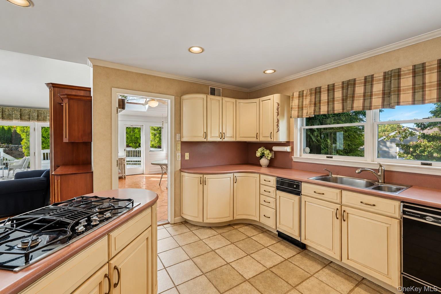48 Westchester View Lane – For Sale photo 17