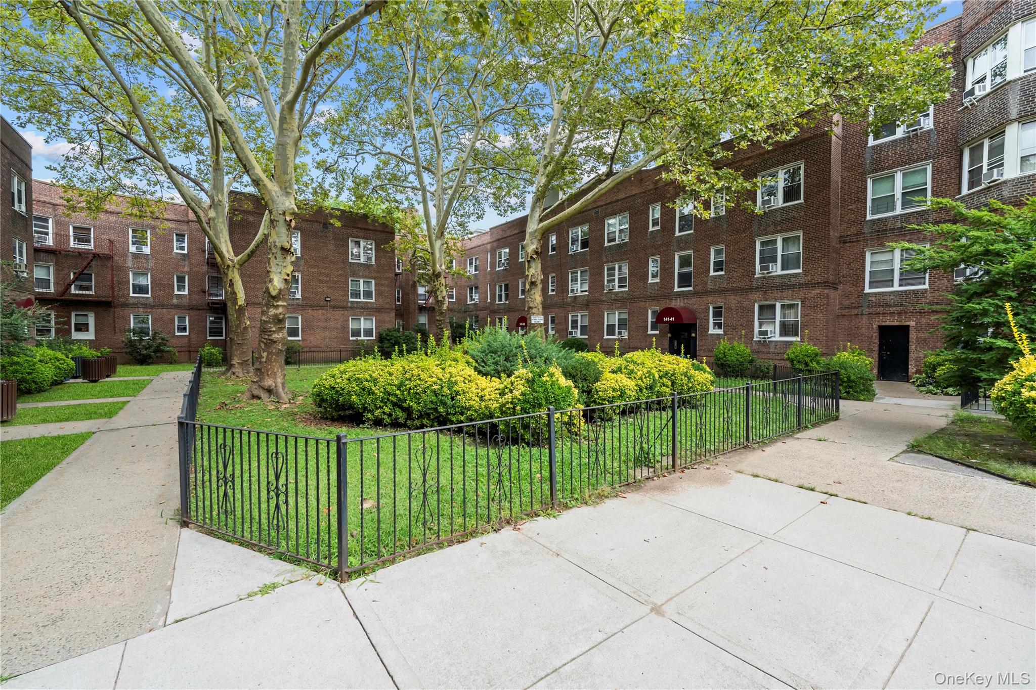 141-39 78th Road, Unit 2P photo 15
